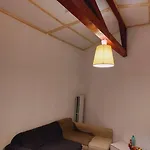 Studio Cochet In Centrul Bucurestiului *